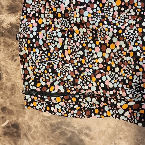 H&M Women’s polka-dot Fashion Top Size 12 - Picture 2 of 3